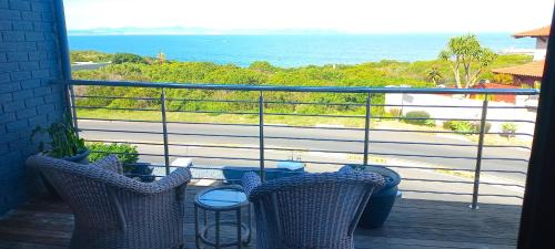 Westcliff House | The Whale's Tale Guesthouse
