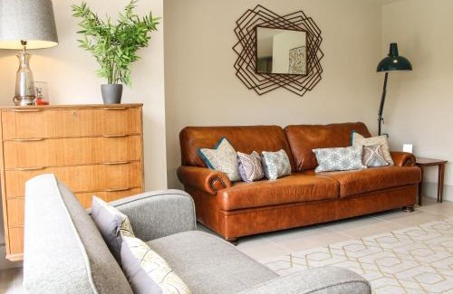 Much Wenlock House | The Wheatlands