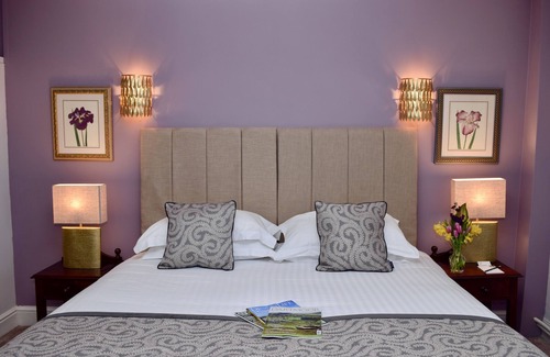 Moretonhampstead Hotel | The White Hart Hotel