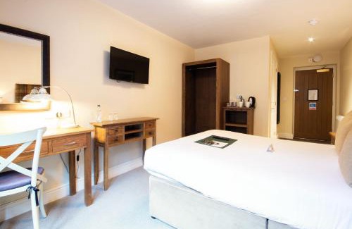 Wroughton Bed & Breakfast | The White Hart, Wroughton