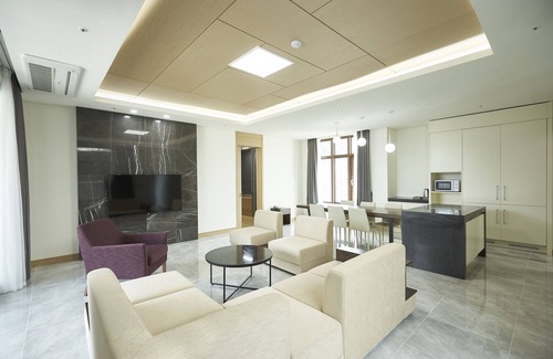 Bongpyeong Hotel | The White Hotel Pyeongchang