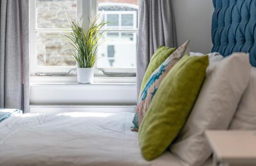 Wadebridge House | The White House