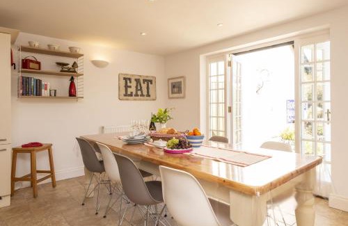 West Lulworth House | The White House