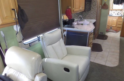 Tubac House | The White House RV in Tubac Village, AZ
