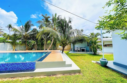 Midigama Villa | The White House Villa