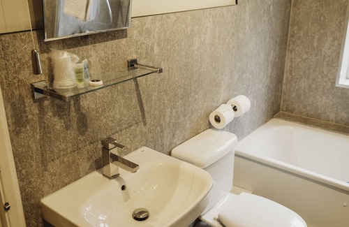 Whissendine Hotel | The White Lion Inn