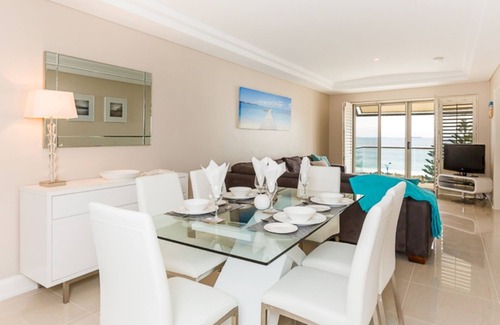 Scarborough Apartment | The White Pearl Penthouse