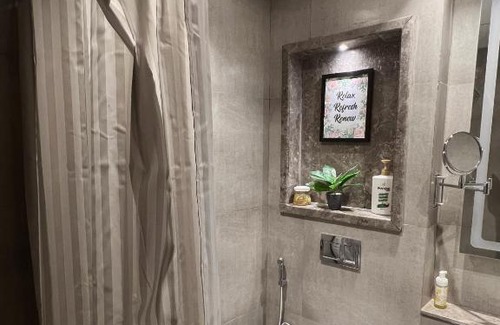 Noida Apartment | The White Rock- a luxury apartment