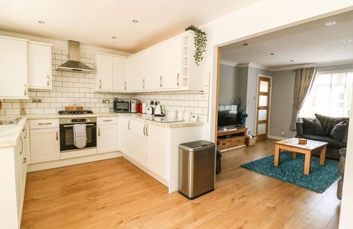 Hornsea Cottage | The Whyte Retreat