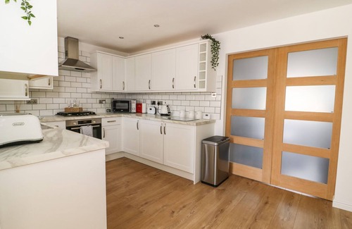 Hornsea Cottage | The Whyte Retreat