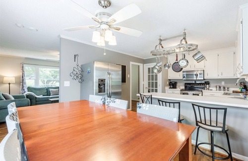 Dunean House | The Wild Magnolia | 3 Bed, 2 Bath
