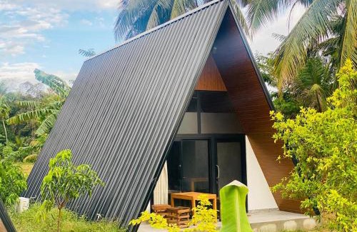 Udawalawa Hotel | The Wildwood cabins