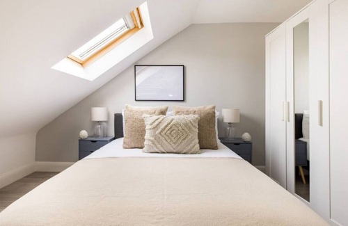 Dudden Hill Apartment | The Willesden Apartments