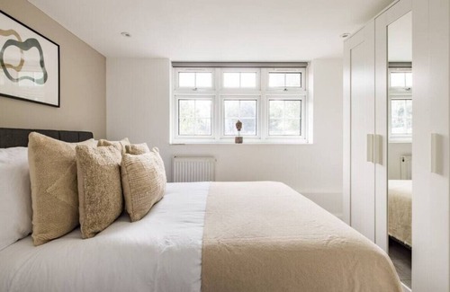 Dudden Hill Apartment | The Willesden Apartments