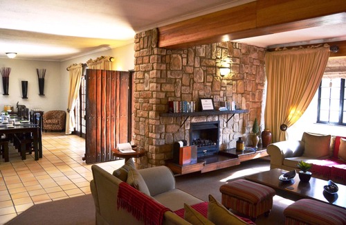 Ekurhuleni House | The Willow Inn