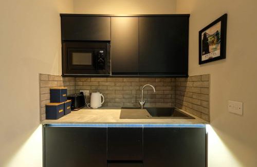 Bradley Stoke Apartment | The Willow - Studio 13