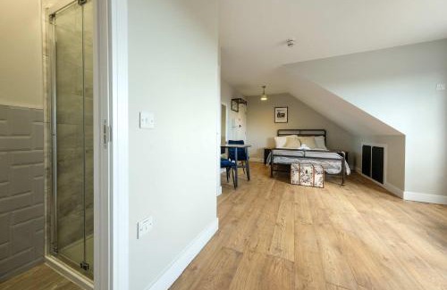 Bradley Stoke Apartment | The Willow - Studio 15