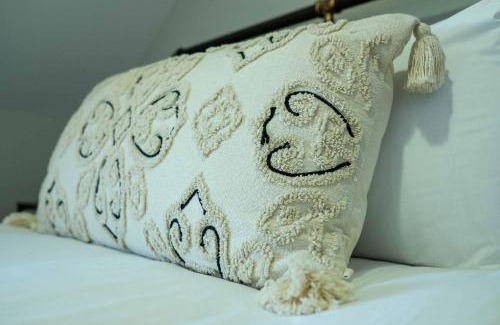 Bradley Stoke Apartment | The Willow - Studio 20