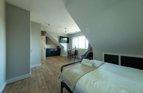 Bradley Stoke Apartment | The Willow - Studio 22