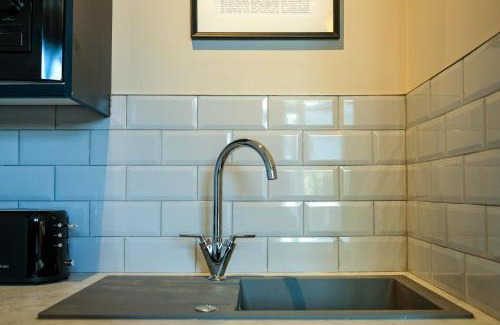 Bradley Stoke Apartment | The Willow studio 5