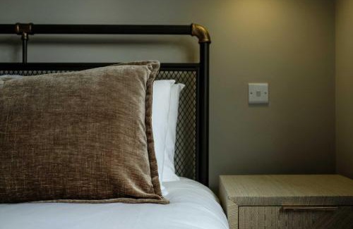 Bradley Stoke Apartment | The Willow - Studio A