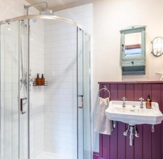 Whitby Apartment | The Willows Boutique Stays Central Whitby