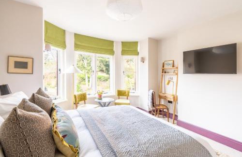 Whitby Apartment | The Willows Boutique Stays Central Whitby