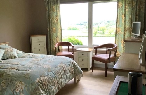 Liverton Bed & Breakfast | The Willows