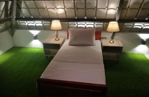 Nuwara Eliya Hotel | The Wind Castle