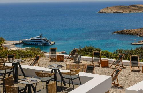 Psathi Hotel | The Windmill Kimolos
