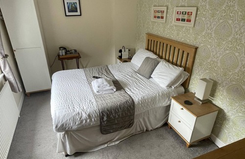 Lye Bed & Breakfast | The Windsor Castle Inn