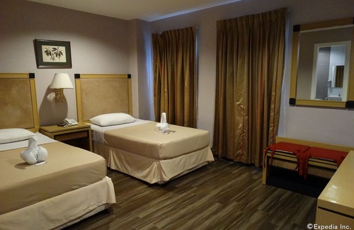 Ermita Night District Bed & Breakfast | The Windy Ridge Hotel Manila