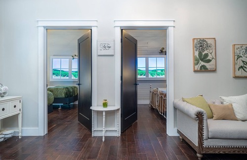 Marthasville Bed & Breakfast | The Wineaux! Wine Country charm in Marthasville,MO
