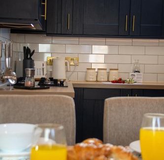 Cemaes Bay House | The Winery