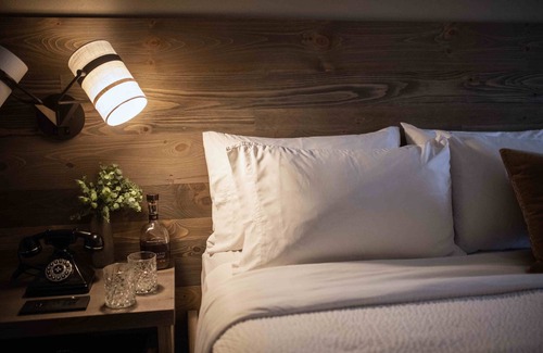 Lake Delton Hotel | The Wisconsin Hotel & Conference Center