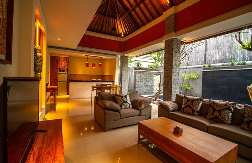 Sunset Road Villa | The Wolas Villa & Spa