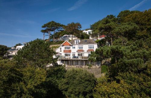 Salcombe House | The Wood