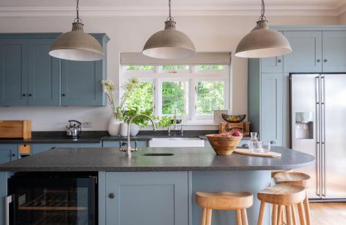 Salcombe House | The Wood