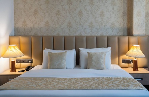 DLF City House | The Woodbury