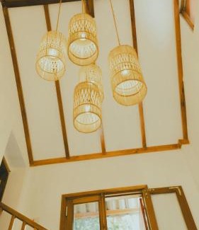Hoa Lu Hotel | The Wooden Gate