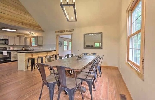 Logan Cabin | The Woodlands at Hocking Hills-Woodland Lodge