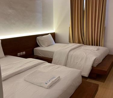 Kuta Hotel | The woods lombok