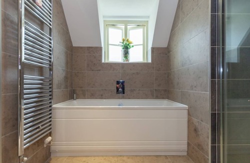 Woodstock Cottage | The Woodstock Hideaway - Breathtaking 4bdr House