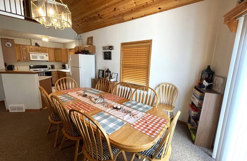 Spring Brook House | The Wrens Nest @ Spring Brook Resort