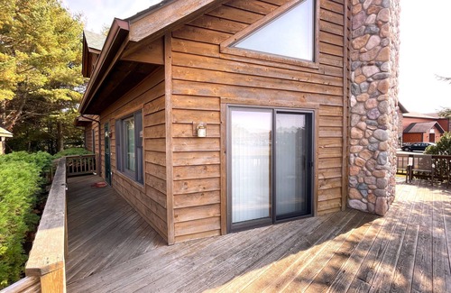 Spring Brook House | The Wrens Nest @ Spring Brook Resort