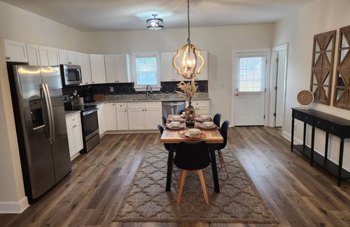 Thomasville House | The Wright Place located in Downtown Thomasville