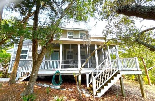 Sabal Palm Cottages House | The Wright Way