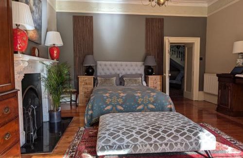 Holt Apartment | The Writer's Retreat Ground Floor Apartment