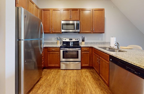 Norfolk Apartment | The Wyatt, an H4N Fully Furnished Apartment