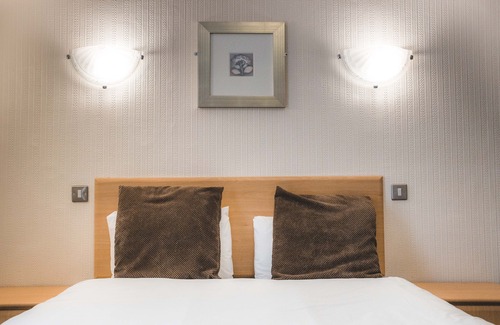 Offerton Hotel | The Wycliffe Hotel